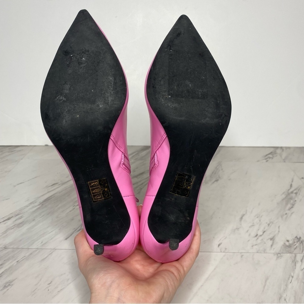 Jeffrey Campbell Nixie Pink Faux Leather Pointed Toe Bootie 8 1/2 - Picture 15 of 16